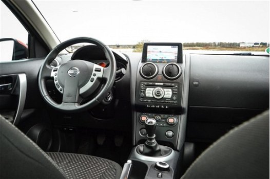 Nissan Qashqai - 2.0 Tekna Premium 4WD Clima, Cruise, Panorama dak, Trekhaak, Camera, Mooi - 1
