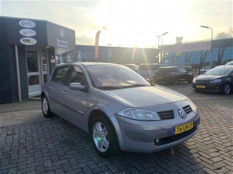 Renault Mégane - 1.6-16V Privilège Luxe Ac/ecc Cruise Lmv - 1