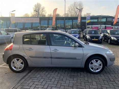 Renault Mégane - 1.6-16V Privilège Luxe Ac/ecc Cruise Lmv - 1