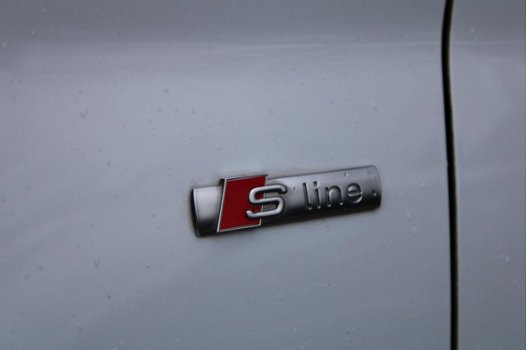 Audi A3 - 1.5 TFSI 150PK ULTRA S-LINE SEDAN - 1