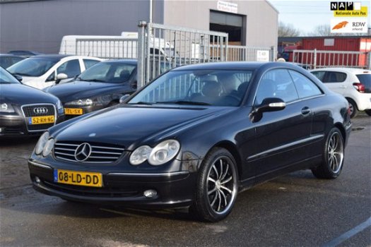 Mercedes-Benz CLK-klasse Coupé - 270 CDI Avantgarde | Automaat | Xenon | APK 12-2020 - 1