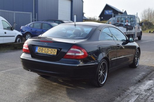 Mercedes-Benz CLK-klasse Coupé - 270 CDI Avantgarde | Automaat | Xenon | APK 12-2020 - 1