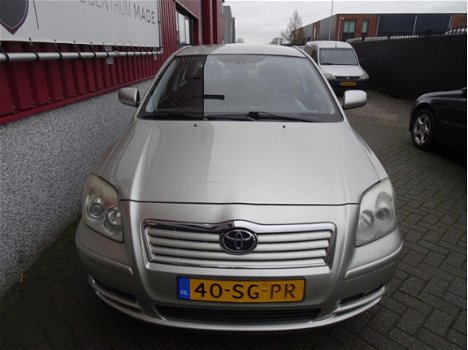 Toyota Avensis - 2.2 D-4D Linea Luna // 288 DKM // Nette auto - 1