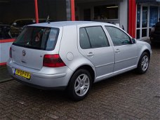 Volkswagen Golf - 1.6 Highline luxe