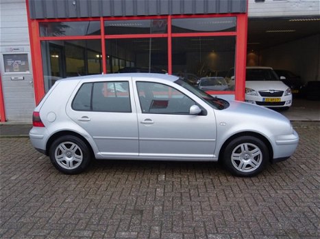 Volkswagen Golf - 1.6 Highline luxe - 1