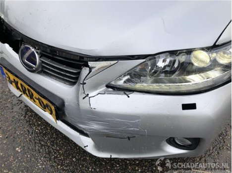 Lexus CT 200h - hybride 123pk aut business style - facelift - leer - navi - camera - lmv - slechts 1 - 1