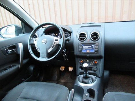 Nissan Qashqai - 2.0 Connect Edition 360 (Navi, Camera, Cruise, Panoramadak, Afn.Trekhaak) - 1