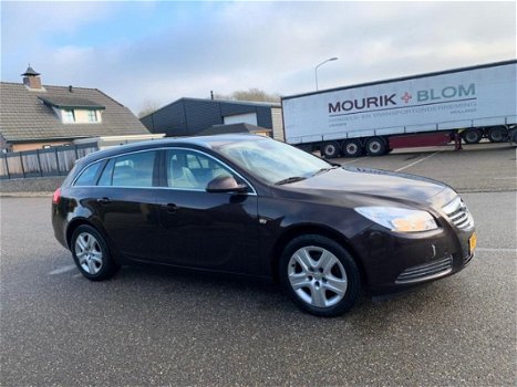 Opel Insignia Sports Tourer - 2.0 CDTI 110pk Bus. Edit - 1