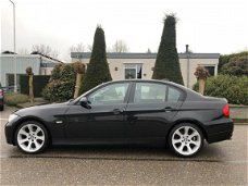 BMW 3-serie - 318d Dynamic Executive