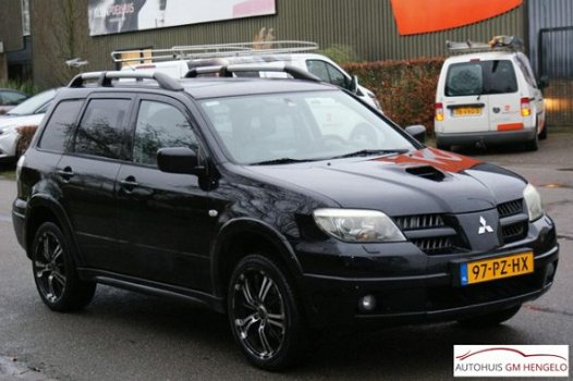 Mitsubishi Outlander - 2.0 4WD Turbo 201PK, APK - 1