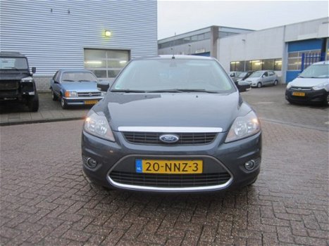 Ford Focus - 1.8 Limited 5 Drs l Airco l Cruise l Trekhaak - 1