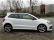 Volkswagen Polo - 1.2 TSI Highline - R-LINE - XENON - CLIMATE CONTROL - CRUISE CONTR - PDC - BOMVOL - 1 - Thumbnail