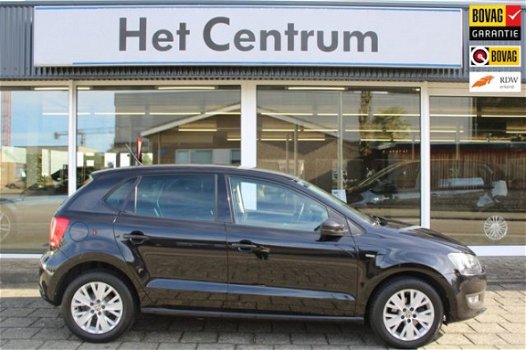 Volkswagen Polo - 1.2 LIFE vol.aut. airco I stoelverwarming I PDC I Cruise Control - 1