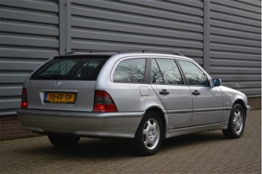 Mercedes-Benz C-klasse Combi - 180 Automaat Airco Elek. Ramen Lm- Velgen + Inruil Mogelijk - 1