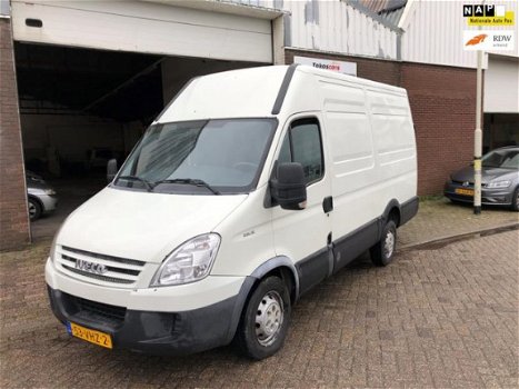 Iveco Daily - 29 L 12V 330 H2 - 1