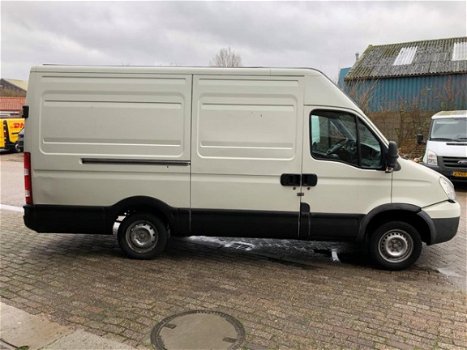 Iveco Daily - 29 L 12V 330 H2 - 1