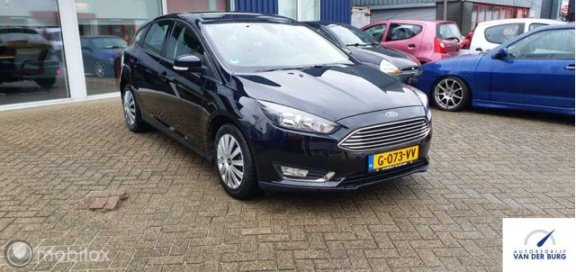 Ford Focus - 1.0 Business navi pdc stoel stuur verwarming - 1