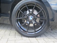 BMW 1-serie - 116i Business+ Automaat 18inch Navi