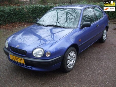 Toyota Corolla - 1.3-16V Terra stuurbekr 3 deurs blauw - 1