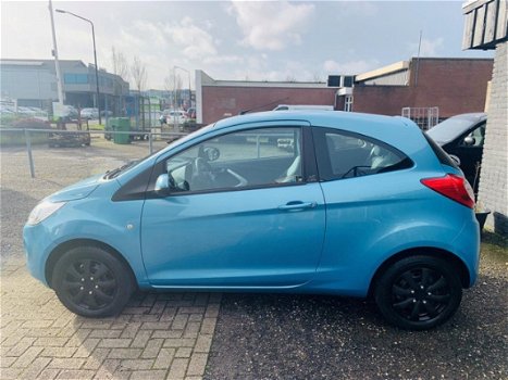 Ford Ka - 1.2 Titanium airco aux zeer netjes en dealer onderhouden - 1