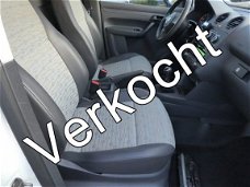 Volkswagen Caddy Maxi - 1.6 TDI 102 PK BMT Premium Pakket Cruise Airco PDC Trekhaak Licht/regen sens