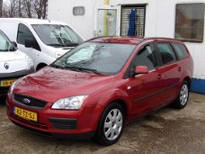 Ford Focus Wagon - 1.6 16V TREND Airco 181338km