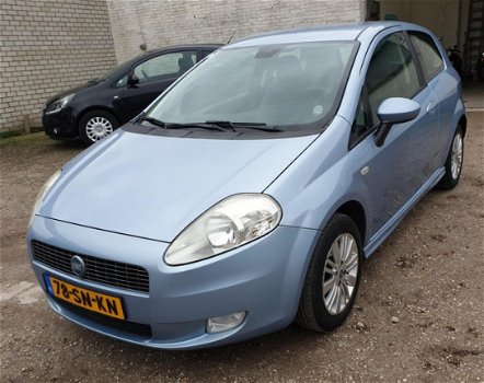 Fiat Grande Punto - 1.4 Edizione Prima SUPER MOOI, Dealer onderhouden, Airco , km 165.501 nap apk 20 - 1