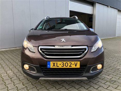 Peugeot 2008 - 1.2 VTi Allure Full Option NAVI | CLIMA | CRUISE | LEER | TREKHAAK - 1