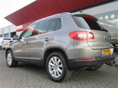 Volkswagen Tiguan - 2.0 TDI 4Motion Clima, cruise trekhaak (occasion) - 1