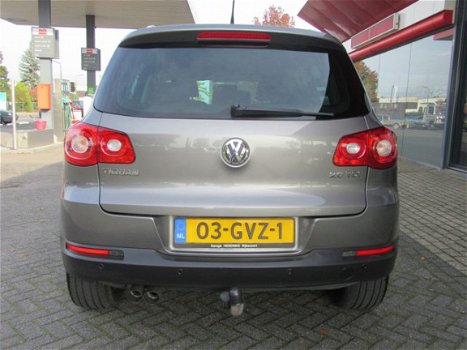 Volkswagen Tiguan - 2.0 TDI 4Motion Clima, cruise trekhaak (occasion) - 1