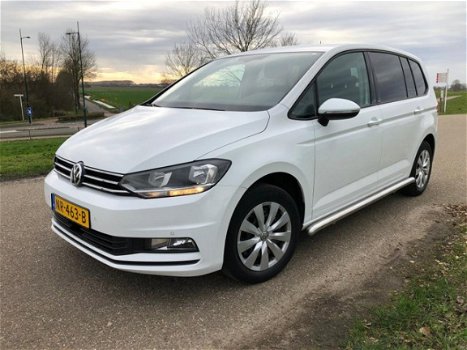 Volkswagen Touran - 2.0 TDI 150pk Nw. model 2017 - 1