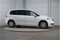 Volkswagen Touran - 2.0 TDI 150pk nw. model 2016 - 1 - Thumbnail