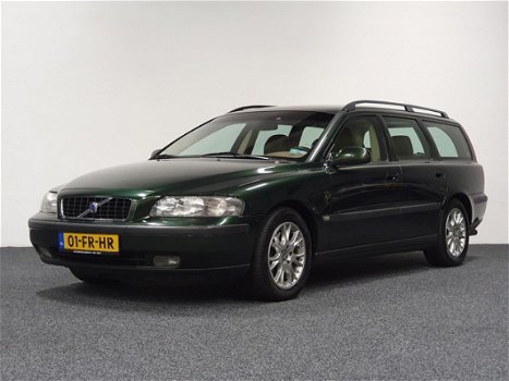 Volvo V70 - 2.4 T 200PK AUT Youngtimer, recent groot onderhoud - 1