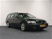 Volvo V70 - 2.4 T 200PK AUT Youngtimer, recent groot onderhoud - 1 - Thumbnail