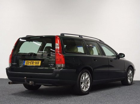 Volvo V70 - 2.4 T 200PK AUT Youngtimer, recent groot onderhoud - 1