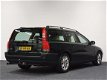 Volvo V70 - 2.4 T 200PK AUT Youngtimer, recent groot onderhoud - 1 - Thumbnail