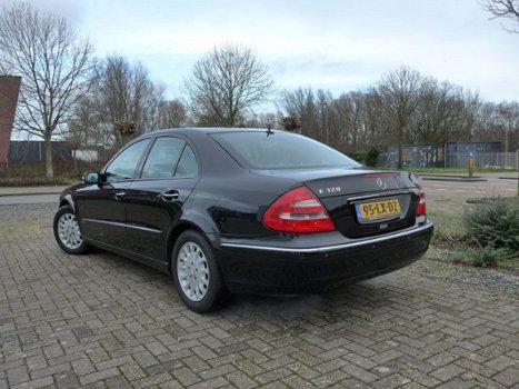 Mercedes-Benz E-klasse - 320 CDI Avantgarde *YOUNGTIMER*2e EIGENAAR*MOOIE AUTO - 1