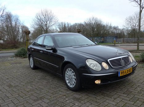 Mercedes-Benz E-klasse - 320 CDI Avantgarde *YOUNGTIMER*2e EIGENAAR*MOOIE AUTO - 1