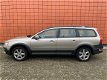 Volvo XC70 - 2.4 D5 Kinetic 185PK/Automaat/Leer/Elektrische achterklep/Nette XC70/Goed onderhouden - 1 - Thumbnail