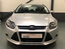 Ford Focus - 1.6 EcoBoost First Edition 150PK / TREKHAAK / NAVI / STOELVERWARMING