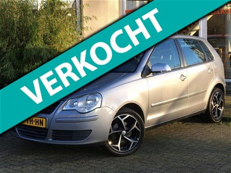 Volkswagen Polo - 1.4-16V Optive *80pk - 1