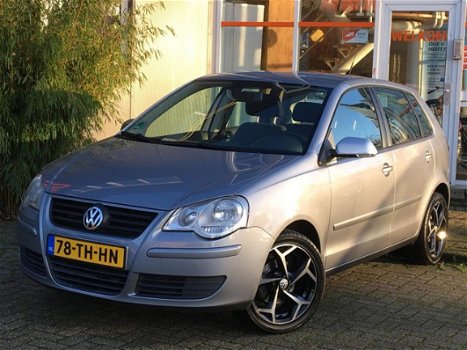 Volkswagen Polo - 1.4-16V Optive *80pk - 1