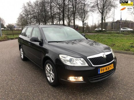 Skoda Octavia Combi - 1.4 TSI Ambition Business Line Navi - 1