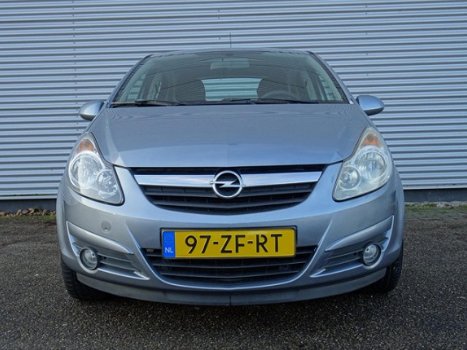 Opel Corsa - 1.4-16V Enjoy /1e Eigenaar/ Dealer onderhouden / Km Nap /Airco / 5-deurs / elek ramen / - 1