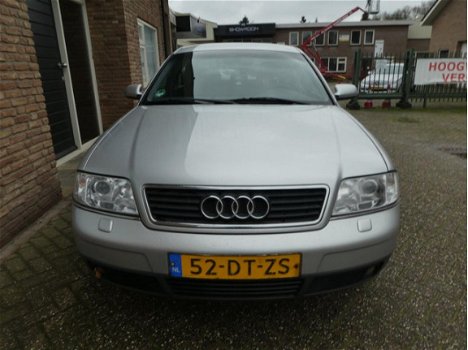 Audi A6 - 2.4 5V Advance Airco - 1