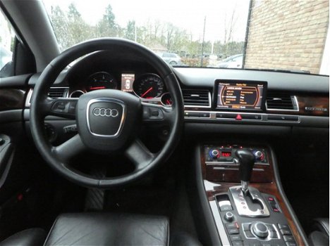 Audi A8 - 3.0 TDI quattro Pro Line Leder / Navi / Dealeronderhouden - 1