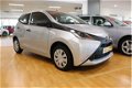Toyota Aygo - 1.0 VVT-i x-now RIJKLAARPRIJS INCL GARANTIE - 1 - Thumbnail