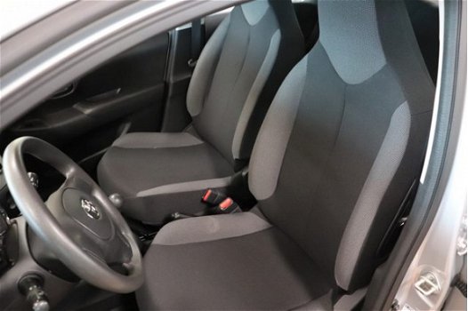 Toyota Aygo - 1.0 VVT-i x-now RIJKLAARPRIJS INCL GARANTIE - 1
