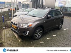 Mitsubishi ASX - 1.6 117 pk Navigatie / ECC / Xenon / Panoramadak / Achteruitrijcamera / 17"LMV / Ke