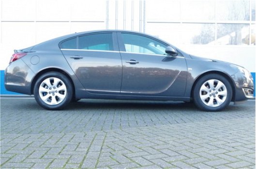 Opel Insignia - 2.0 CDTI 120PK 5-DRS BUSINESS+ | NAVI | XENON | LEDER | CLIMA | LED | PDC | AGR | 17 - 1